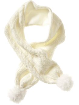 Gap Aran cable knit scarf