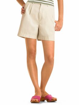 Gap relaxed fit pleated shorts (5 1/2