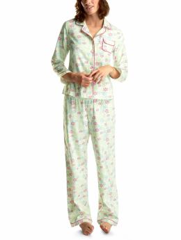 Gap Flannel snowflake pajama set