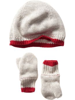 Gap Knit hat and mitten set